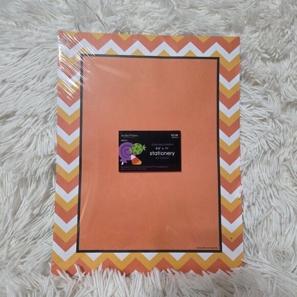 Brother Sister Design Studio Candy Corn 2014 Halloween Stationery paper 25 count - Picture 1 of 2